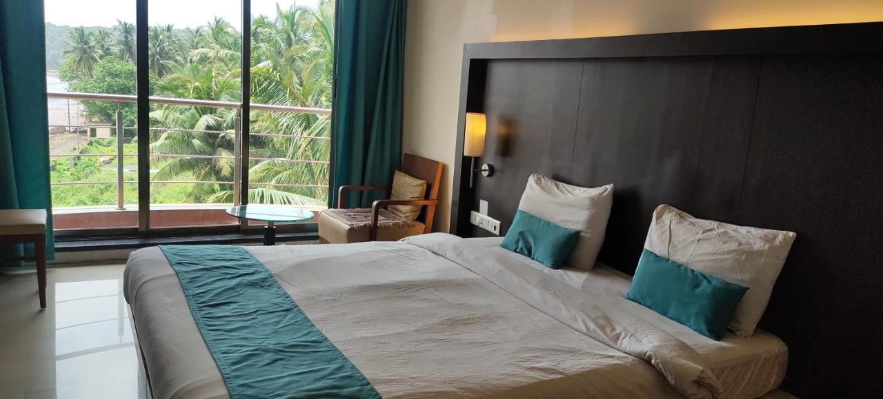 Hotel Sea Fans Ratnāgiri Dış mekan fotoğraf