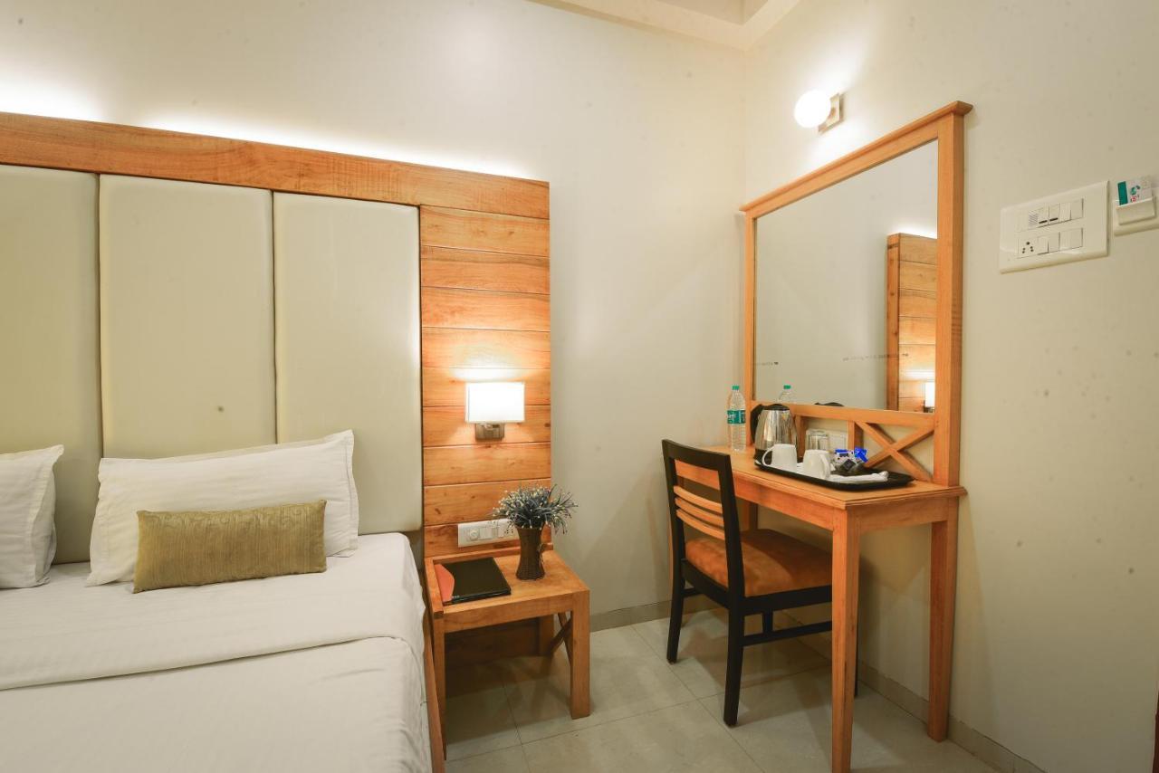 Hotel Sea Fans Ratnāgiri Dış mekan fotoğraf